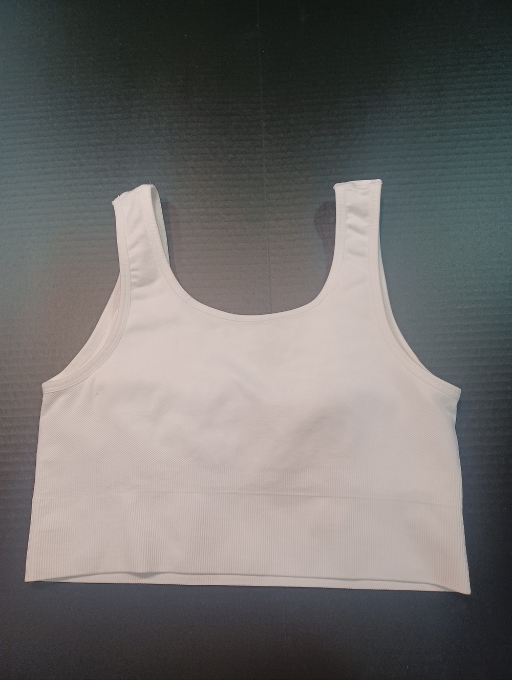 New Balance White Seamless Crop Sports Bra - Picture 3 of 6
